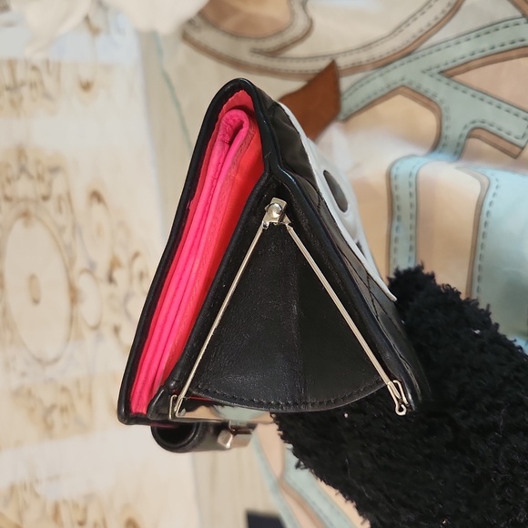 - `ღ´- ♥ -`ღ´-♥.-ღ´- AUTHENTIC Chanel Cambon CC Wallet `ღ´- ♥ -`ღ´-♥.-ღ´- - Picture 15 of 16